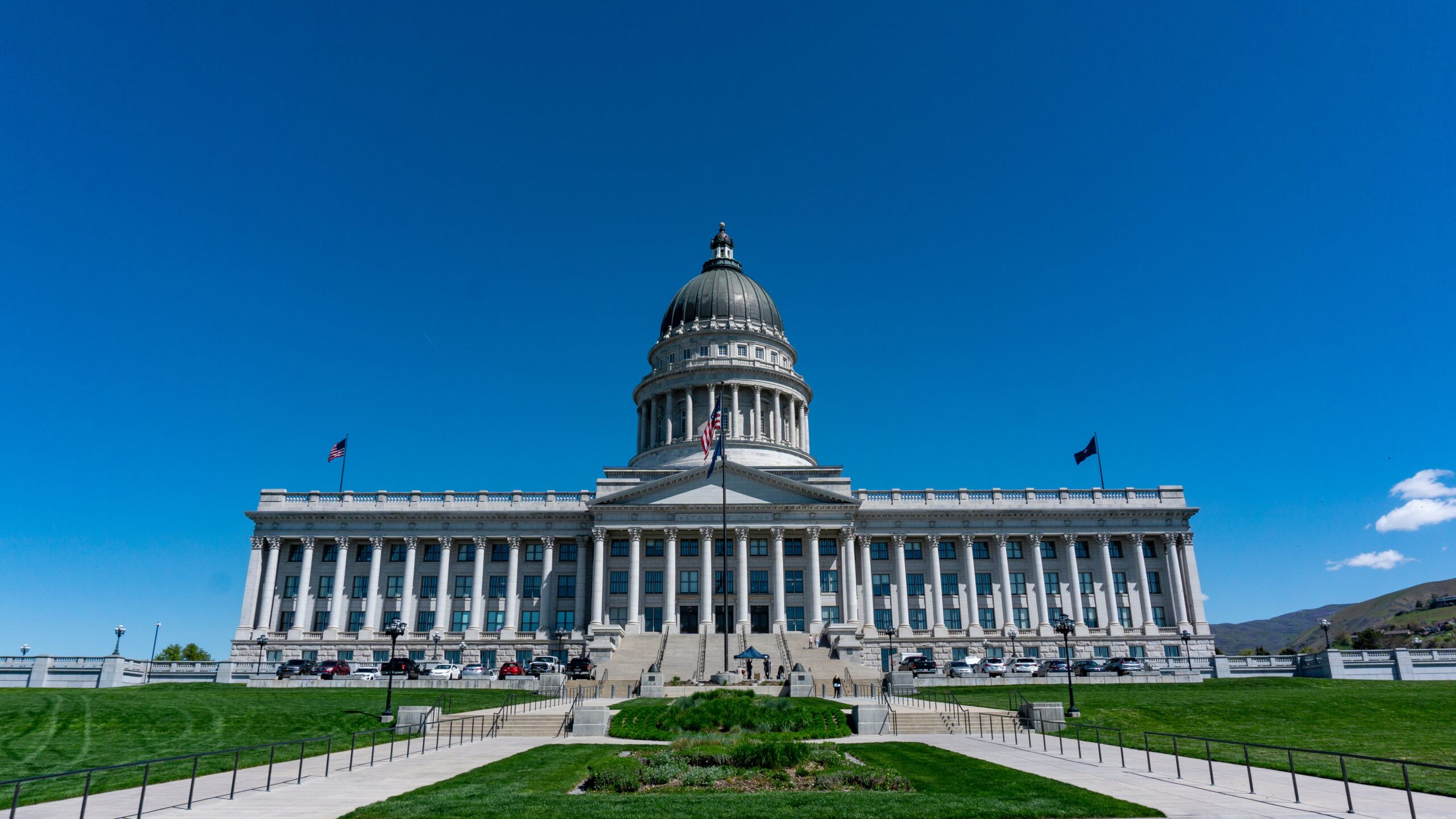 Criminal Defense Lawyer lessons from Warren Jeffs scaled