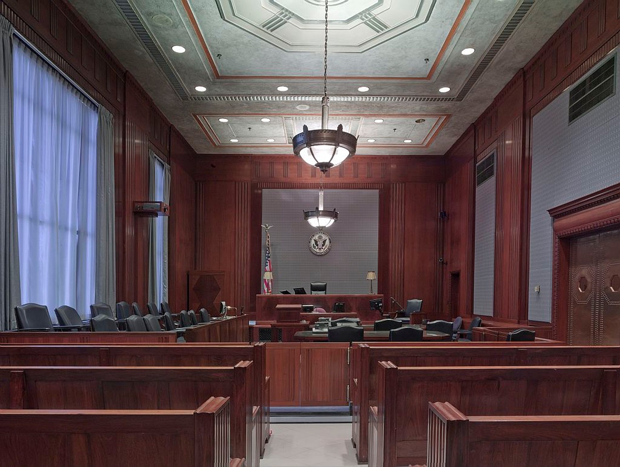 Courtroom 898931